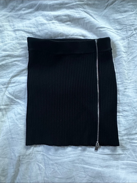 1017 ALYX 9SM Dresses & Skirts - 1017 ALYX 9SM Black Ribbed Pencil Skirt with Silver Zipper